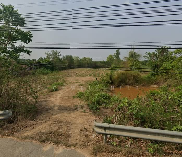 Land for sale in Khu Yai Mhee, 4 rai, adjacent to Road 3003, near Sanam Chai Khet market - 5 km., Chachoengsao, Khu Yai Mi, Sanam Chaikhet, Chachoengsao, , 6,400 sqm, Land For Sale, by richwellinter, 500200303 - DDproperty.com