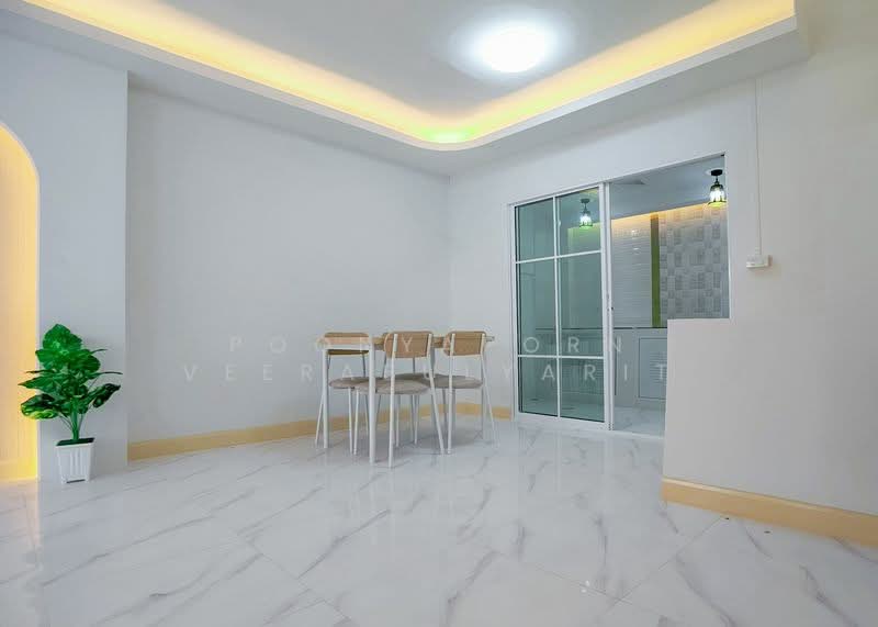 บ้านพฤกษา 3 ซ.วัดลาดปลาดุก : Baan Pruksa 3 Soi Watlatpladuk, นนทบุรี, บางคูรัด, บางบัวทอง, นนทบุรี, 144 ตร.ม., ทาวน์เฮ้าส์ ขาย, โดย Poonyaporn Veerabulyarit, 500200317 - DDproperty.com