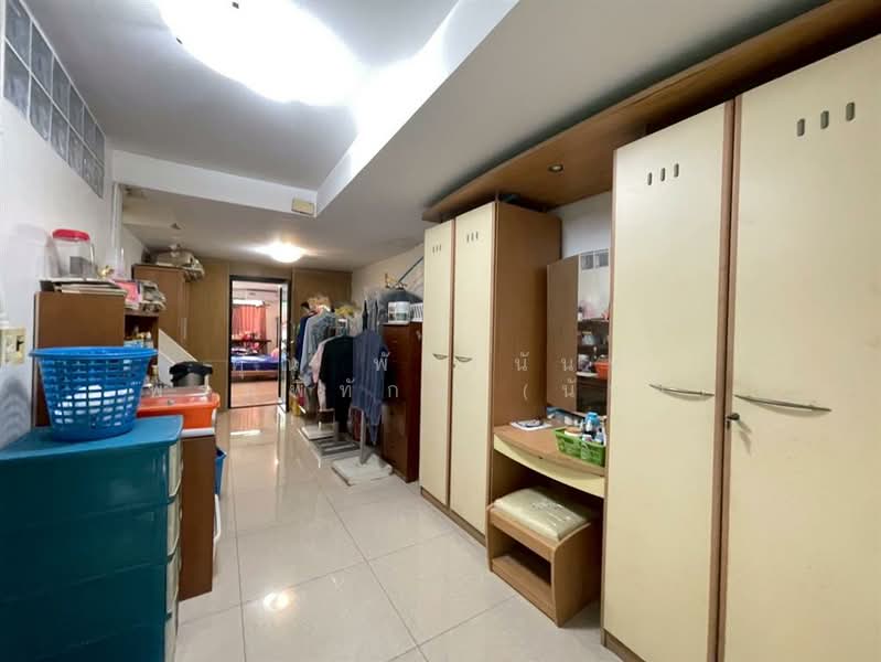 ทาวน์เฮ้าส์ 4 ชั้น 21 ตร.ว. ทาวน์เฮ้าส์ ซอยพระราม3 ซอย4 ถนนพระราม3, Bangkok, ถนนพระราม 3, Bang Kho Laem, Bang Kho Laem, Bangkok, 6 Bedrooms, 240 sqm, Townhouse For Sale, by คุณ พัชรนันท์ พรมพิทักษ์ (นัจข์), 500200325 - DDproperty.com