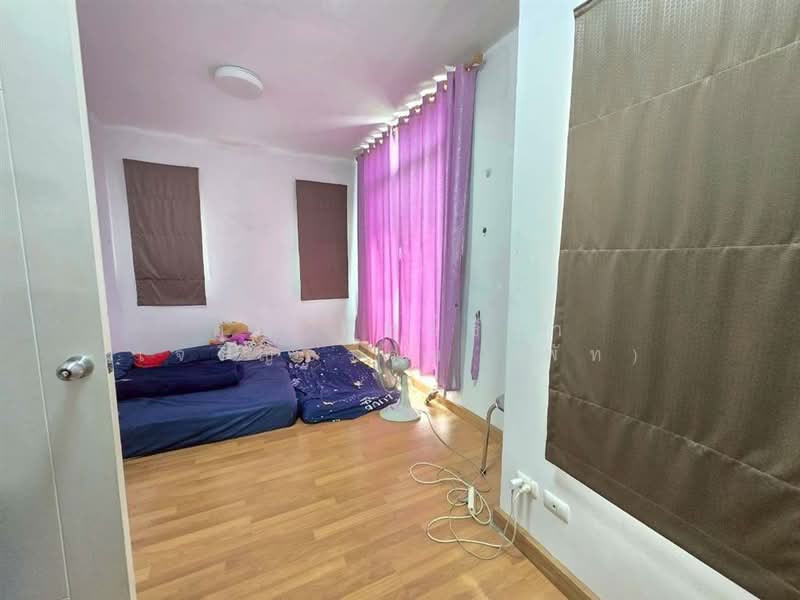 Baan Pruksa 86/2 Ladkrabang-Suvarnabhumi : บ้านพฤกษา 86/2 ลาดกระบัง-สุวรรณภูมิ, สมุทรปราการ, ซ.ลาดกระบัง 54 ถ.ลาดกระบัง, ศีรษะจรเข้น้อย, บางเสาธง, สมุทรปราการ, 84 ตร.ม., ทาวน์เฮ้าส์ ขาย, โดย คุณ พัทธ์ธีรา เจริญธรรม (พัท), 500200339 - DDproperty.com