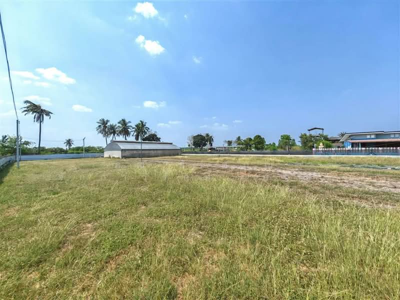 ที่ดิน + บ้านเดี่ยว 1 ชั้น 2 ไร่ 364 ตร.ว. ที่ดิน + บ้าน ใกล้สหกรณ์โคเนื้อ กำแพงแสน กำแพงแสน นครปฐม, Nakhon Pathom, Thung Luk Nok, Kamphaeng Saen, Nakhon Pathom, , 4,656 sqm, Land For Sale, by คุณ กันตภณ จักกาวิรักษ์ (บอย), 500200358 - DDproperty.com