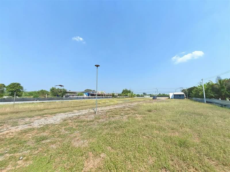 ที่ดิน + บ้านเดี่ยว 1 ชั้น 2 ไร่ 364 ตร.ว. ที่ดิน + บ้าน ใกล้สหกรณ์โคเนื้อ กำแพงแสน กำแพงแสน นครปฐม, นครปฐม, ทุ่งลูกนก, กำแพงแสน, นครปฐม, 4,656 ตร.ม., ที่ดิน ขาย, โดย คุณ กันตภณ จักกาวิรักษ์ (บอย), 500200358 - DDproperty.com