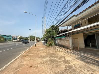 ขาย - ขายที่ดินศรีราชา ติดสุขุมวิท พร้อมสิ่งปลูกสร้าง, ชลบุรี