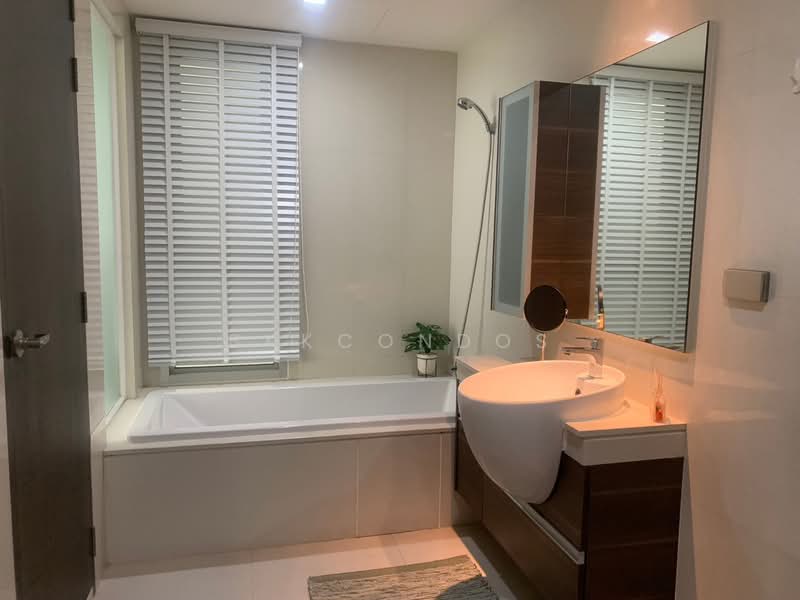 Sky Walk Residences, Bangkok, 1599 Sukhumvit Road, Phra Kanong Nua, Watthana, Bangkok, 2 Bedrooms, 54 sqm, Condo For Rent, by BKKCONDOS, 500200401 - DDproperty.com