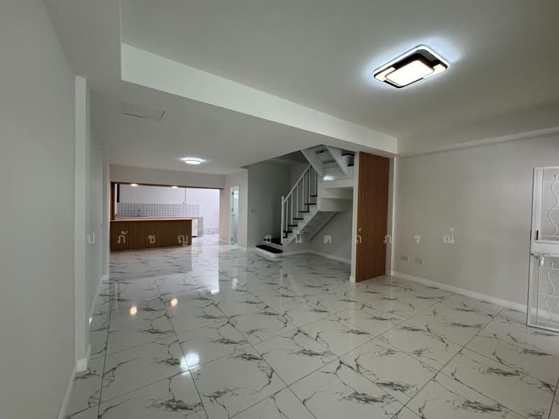 Park Gallery Srinakarin, Samut Prakan, Soi Pattana Community 21, Bang Kaeo, Bang Plee, Samut Prakan, 3 Bedrooms, 110 sqm, Townhouse For Sale, by ปภัชญา ธนัตถ์ภรณ์, 500200408 - DDproperty.com