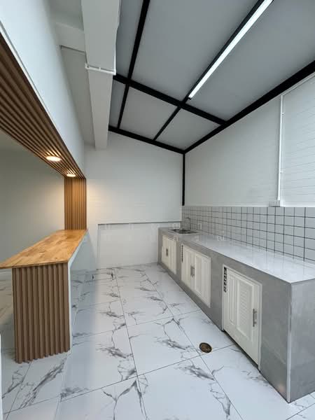 Park Gallery Srinakarin, Samut Prakan, Soi Pattana Community 21, Bang Kaeo, Bang Plee, Samut Prakan, 3 Bedrooms, 110 sqm, Townhouse For Sale, by ปภัชญา ธนัตถ์ภรณ์, 500200408 - DDproperty.com