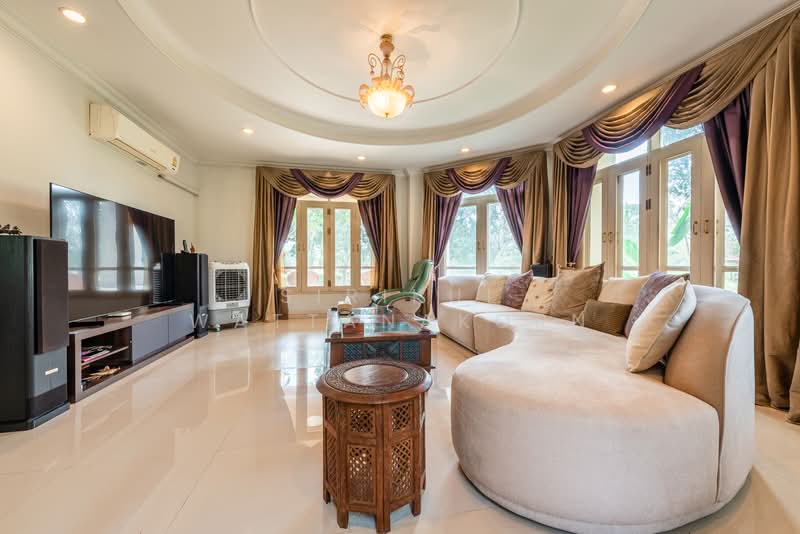 Luxury Pool Villa in Windsor Park & Golf Club – Next to Bromsgrove International School, Bangkok, Khok Faed, Nong Chok, Bangkok, 3 Bedrooms, 690 sqm, Single Detached House For Sale, by Sirikul Wattanakorn, 500200433 - DDproperty.com
