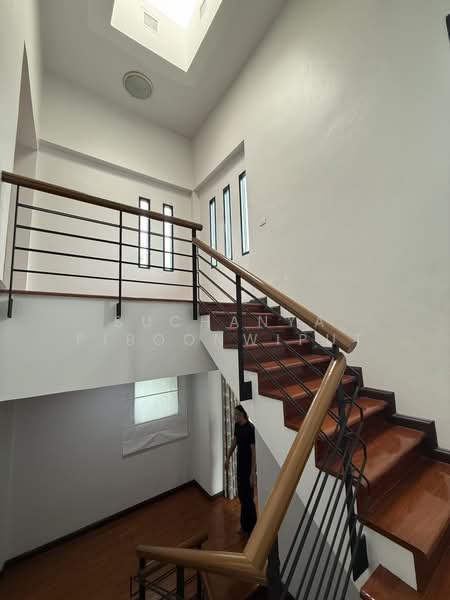 House For Rent The Noble Ekkamai 22, Bangkok, Ekkamai 22, Khlong Tan Nua, Watthana, Bangkok, 4 Bedrooms, 450 sqm, Single Detached House For Rent, by Suchanya Piboonwiput, 500200451 - DDproperty.com