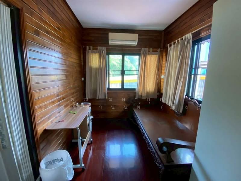 ขาย - โฮมออฟฟิศ + บ้าน 3.5 ชั้น 107.9 ตร.ว. โฮมออฟฟิศ ใกล้ตลาดสดท่าข้าม ถนนบางขุนเทียน-ชายทะเล, กรุงเทพ