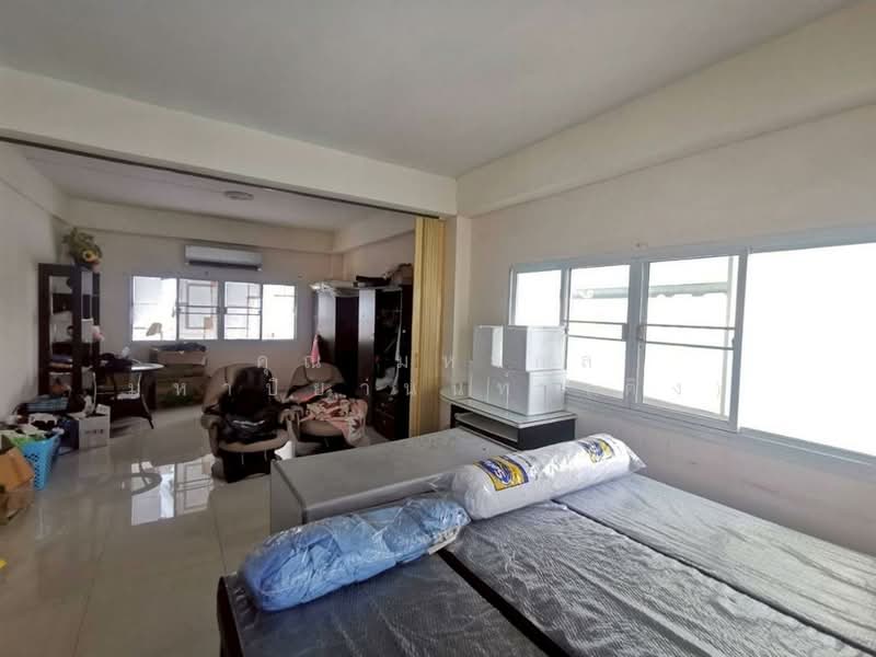 ขาย - โฮมออฟฟิศ + บ้าน 3.5 ชั้น 107.9 ตร.ว. โฮมออฟฟิศ ใกล้ตลาดสดท่าข้าม ถนนบางขุนเทียน-ชายทะเล, กรุงเทพ