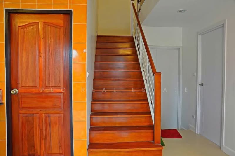 พูลวิลล่าให้เช่า 5 ห้องนอน ชัยพฤกษ์ 2 พัทยา ใกล้หาดจอมเทียน, ชลบุรี, บางละมุง, บางละมุง, ชลบุรี, 200 ตร.ม., วิลล่า ให้เช่า, โดย PLC real estate, 500200500 - DDproperty.com