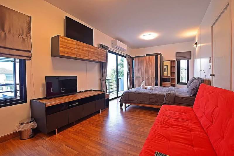 พูลวิลล่าให้เช่า 5 ห้องนอน ชัยพฤกษ์ 2 พัทยา ใกล้หาดจอมเทียน, ชลบุรี, บางละมุง, บางละมุง, ชลบุรี, 200 ตร.ม., วิลล่า ให้เช่า, โดย PLC real estate, 500200500 - DDproperty.com