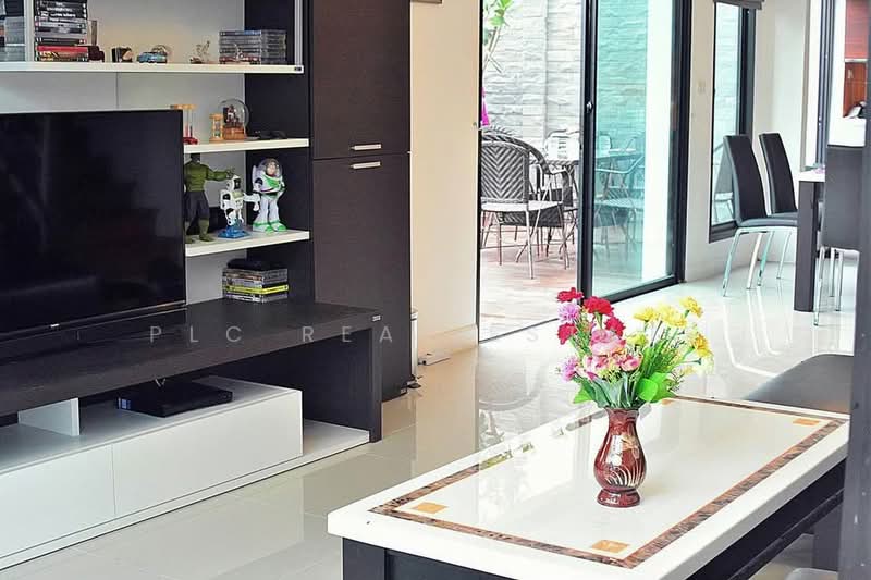Pool Villa for Rent 5 Bedroom House in Chaiyapruek 2 Jomtien, Chon Buri (Pattaya), Bang Lamung, Bang Lamung (Pattaya), Chon Buri (Pattaya), 5 Bedrooms, 200 sqm, Villa For Rent, by PLC real estate, 500200500 - DDproperty.com