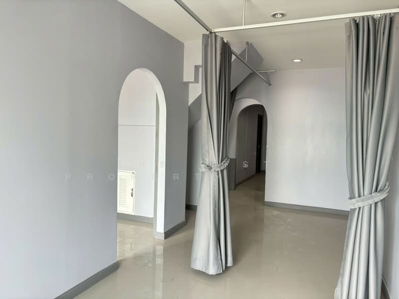 อาคารพาณิชย์ปลวกแดง ระยอง, Rayong, Mapyangphon, Pluak Daeng, Rayong, , 120 sqm, Shophouse For Sale, by The Best Property  ตอง, 500200502 - DDproperty.com