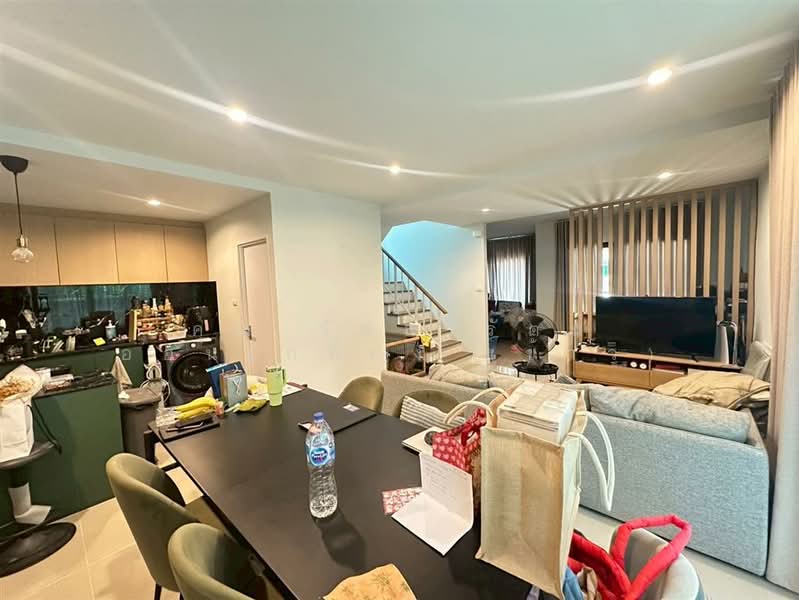 Como Botanica Bangna, Samut Prakan, Bangna-Trad Road Km.10, Bangphli Yai, Bang Plee, Samut Prakan, 4 Bedrooms, 165 sqm, Single Detached House For Sale, by คุณ วัสสารัตน์ อ่อนเกลี้ยง (ข้าว), 500200532 - DDproperty.com