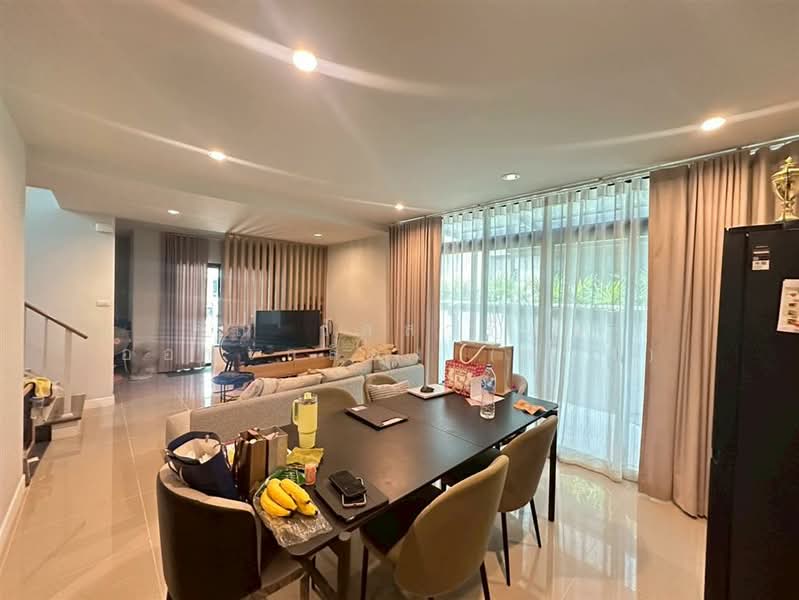 Como Botanica Bangna, Samut Prakan, Bangna-Trad Road Km.10, Bangphli Yai, Bang Plee, Samut Prakan, 4 Bedrooms, 165 sqm, Single Detached House For Sale, by คุณ วัสสารัตน์ อ่อนเกลี้ยง (ข้าว), 500200532 - DDproperty.com