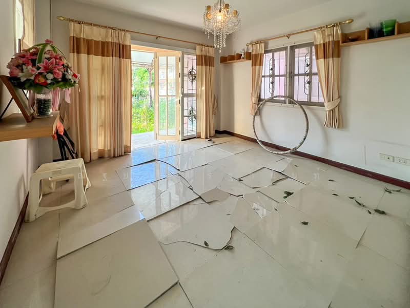 Baan Fuengsuk 3, Nonthaburi, Lam Pho, Bang Bua Thong, Nonthaburi, 3 Bedrooms, 150 sqm, Semi-Detached House (Twin House) For Sale, by ณัฐยา ศิริฐานนท์, 500200565 - DDproperty.com