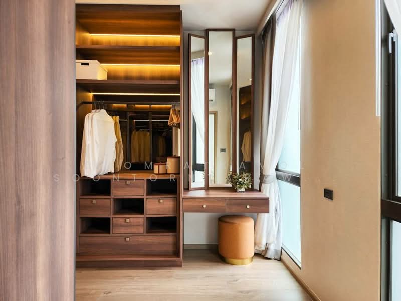 Aerie Srinakarin-Krungthepkreetha, Bangkok, Srinakarin - Romklao Road, Khlong Song Ton Nun, Lat Krabang, Bangkok, 4 Bedrooms, 390 sqm, Townhouse For Sale, by Chomratkamol Soontorntarawong (Gor), 500200613 - DDproperty.com