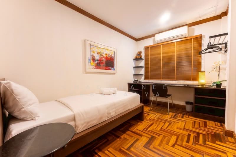 4-Storey House Sukhumvit 15 for Daily/ Monthly Rental, Bangkok, Khlongtoei Nua, Watthana, Bangkok, 6 Bedrooms, 384 sqm, Townhouse For Rent, by Chadthanee Debavalya, 500200637 - DDproperty.com