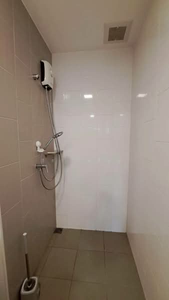 Plum Condo Rangsit Alive, Pathum Thani, Phaholyothin Khlong Nueng, Khlong Nung, Khlong Luang, Pathum Thani, 1 Bedroom, 27 sqm, Condo For Sale, by ชิสา โพธิ์บุญ, 500200675 - DDproperty.com