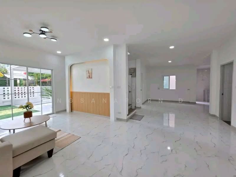 Piyawararom 4 Sai Noi, Nonthaburi, road Ban Kluai-Sai Noi, Sai Noi, Sai Noi, Nonthaburi, 3 Bedrooms, 140 sqm, Single Detached House For Sale, by Angsanaporn D, 500200681 - DDproperty.com