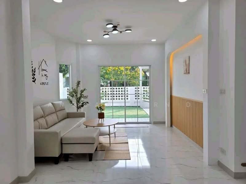 Piyawararom 4 Sai Noi, Nonthaburi, road Ban Kluai-Sai Noi, Sai Noi, Sai Noi, Nonthaburi, 3 Bedrooms, 140 sqm, Single Detached House For Sale, by Angsanaporn D, 500200681 - DDproperty.com