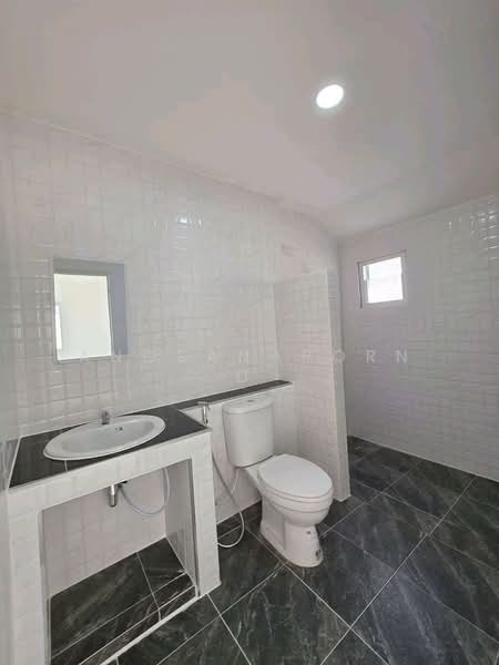 Piyawararom 4 Sai Noi, Nonthaburi, road Ban Kluai-Sai Noi, Sai Noi, Sai Noi, Nonthaburi, 3 Bedrooms, 140 sqm, Single Detached House For Sale, by Angsanaporn D, 500200681 - DDproperty.com