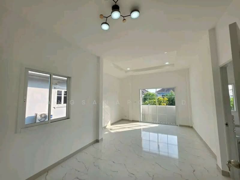 Piyawararom 4 Sai Noi, Nonthaburi, road Ban Kluai-Sai Noi, Sai Noi, Sai Noi, Nonthaburi, 3 Bedrooms, 140 sqm, Single Detached House For Sale, by Angsanaporn D, 500200681 - DDproperty.com