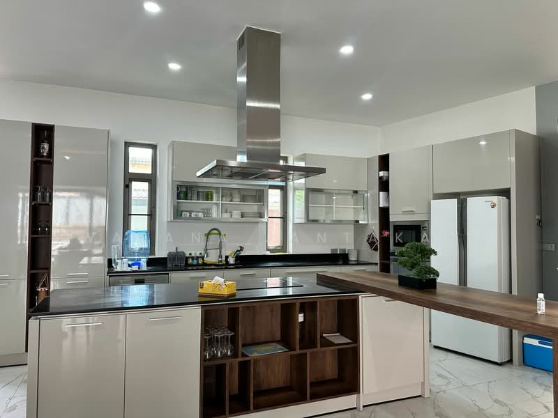 4 Bedrooms Villa For Sale in Thepkrasattri, Phuket, Thep Krasattri, Thalang, Phuket, 4 Bedrooms, 540 sqm, Villa For Sale, by Wasana Jantakam, 500200692 - DDproperty.com