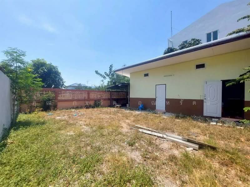 ที่ดิน + บ้าน 1 ชั้น 104 ตร.ว. ซอยเฉลิมพระเกียรติ ร.9 ซอย48 แยก1 ถนนเฉลิมพระเกียรติ, Bangkok, ถนนเฉลิมพระเกียรติ, Dok Mai, Prawet, Bangkok, , 416 sqm, Land For Sale, by คุณ ภควัต อุณหรัตน์ (อ้น), 500200695 - DDproperty.com