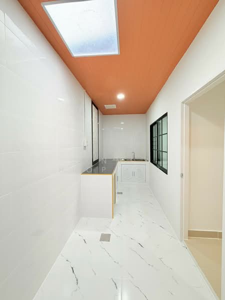 Baan Fah Rangsit Klong 4 : บ้านฟ้ารังสิต คลอง 4, ปทุมธานี, ทางหลวงแผ่นดินหมายเลข 305 ต.บึงยี่โถ อ.ธัญบุรี จ.ปทุมธานี, บึงยี่โถ, ธัญบุรี, ปทุมธานี, 125 ตร.ม., ทาวน์เฮ้าส์ ขาย, โดย Connex Property, 500200698 - DDproperty.com