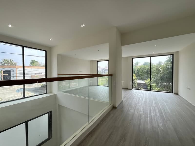 บ้านเดี่ยว ซอยปรีดีพนมยงค์ 42, Bangkok, Khlong Tan Nua, Watthana, Bangkok, 4 Bedrooms, 401 sqm, Single Detached House For Rent, by Jutarat Jitmun, 500200704 - DDproperty.com