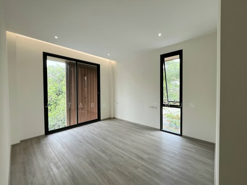 บ้านเดี่ยว ซอยปรีดีพนมยงค์ 42, Bangkok, Khlong Tan Nua, Watthana, Bangkok, 4 Bedrooms, 401 sqm, Single Detached House For Rent, by Jutarat Jitmun, 500200704 - DDproperty.com