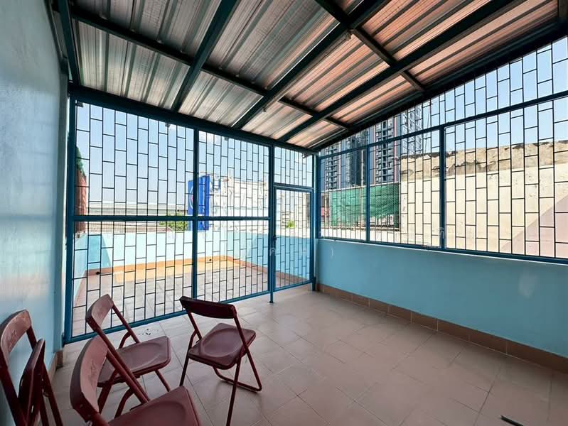 อาคารพาณิชย์ 3 ชั้น 14 ตร.ว. อาคารพาณิชย์ ใกล้โรงพยาบาลศิริราช ถนนบางขุนนนท์, Bangkok, ถนนบางขุนนนท์, Bang Khun Non, Bangkok Noi, Bangkok, , 100 sqm, Shophouse For Sale, by คุณ ณิชารดา ทับทิม (เคท), 500200747 - DDproperty.com