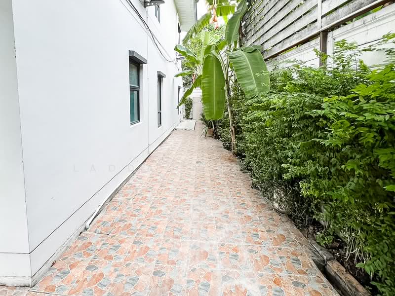 Zerene Rama 2-Tha Kham, Bangkok, Lieb Wong Waen Kanchana Road, Tha Kham, Bang Khun Thian, Bangkok, 3 Bedrooms, 150 sqm, Single Detached House For Sale, by Ladda Suebthai, 500200759 - DDproperty.com