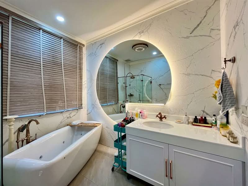 ปฐมพร แกรนด์โฮม พุทธมณฑลสาย 3, Bangkok, ถนนพุทธมณฑลสาย3, Bang Phai, Bang Khae, Bangkok, 4 Bedrooms, 400 sqm, Single Detached House For Sale, by คุณ ชาณินภัสส์ สิชาพันธุ์ (ปัฐ), 500200769 - DDproperty.com