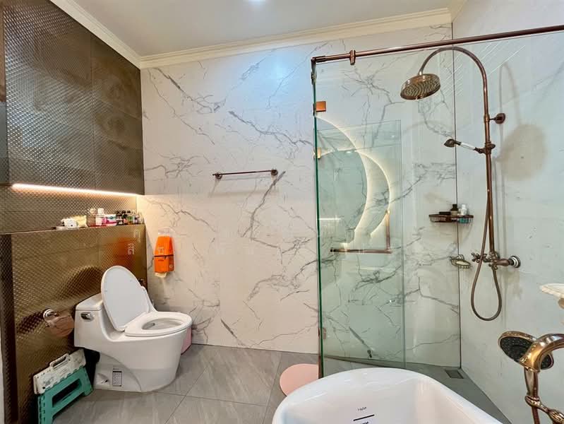 ปฐมพร แกรนด์โฮม พุทธมณฑลสาย 3, Bangkok, ถนนพุทธมณฑลสาย3, Bang Phai, Bang Khae, Bangkok, 4 Bedrooms, 400 sqm, Single Detached House For Sale, by คุณ ชาณินภัสส์ สิชาพันธุ์ (ปัฐ), 500200769 - DDproperty.com