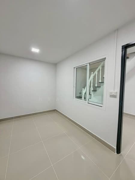 สวนทองวิลเลจ, นนทบุรี, ตลาดขวัญ, เมืองนนทบุรี, นนทบุรี, 96 ตร.ม., ทาวน์เฮ้าส์ ขาย, โดย NRagent, 500200774 - DDproperty.com