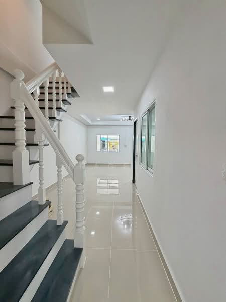สวนทองวิลเลจ, Nonthaburi, Talat Kwan, Muang Nonthaburi, Nonthaburi, 3 Bedrooms, 96 sqm, Townhouse For Sale, by NRagent, 500200774 - DDproperty.com