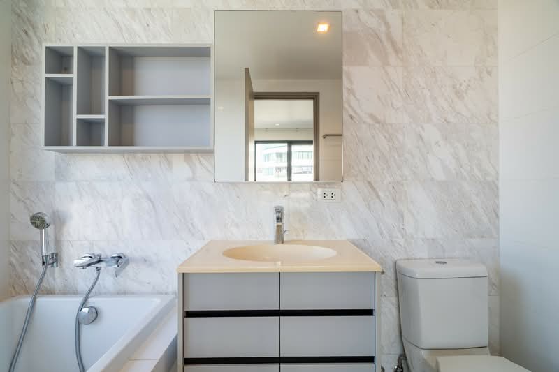 HQ Thonglor by Sansiri, Bangkok, Sukhumvit Road, Khlong Tan Nua, Watthana, Bangkok, 2 Bedrooms, 77 sqm, Condo For Sale, by Kao Natthathida Paksee, 500200782 - DDproperty.com