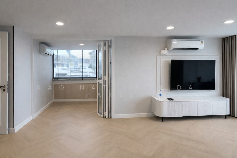 Supalai Place Sukhumvit 39, Bangkok, 175-179 Soi Sukhumvit 39 Sukhumvit Road, Khlong Tan Nua, Watthana, Bangkok, 3 Bedrooms, 105 sqm, Condo For Sale, by Kao Natthathida Paksee, 500200790 - DDproperty.com