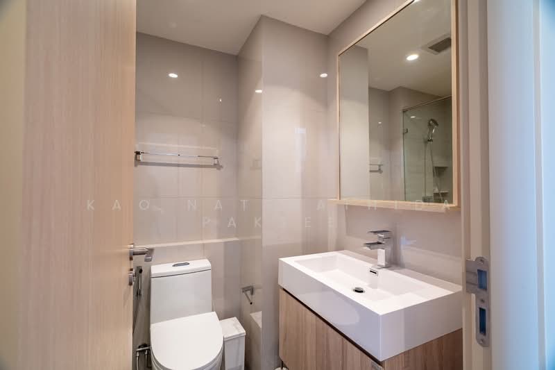 Maru Ekkamai 2, Bangkok, 70-5 Sukhumvit 63 Road, Phra Kanong Nua, Watthana, Bangkok, 1 Bedroom, 43 sqm, Condo For Sale, by Kao Natthathida Paksee, 500200794 - DDproperty.com