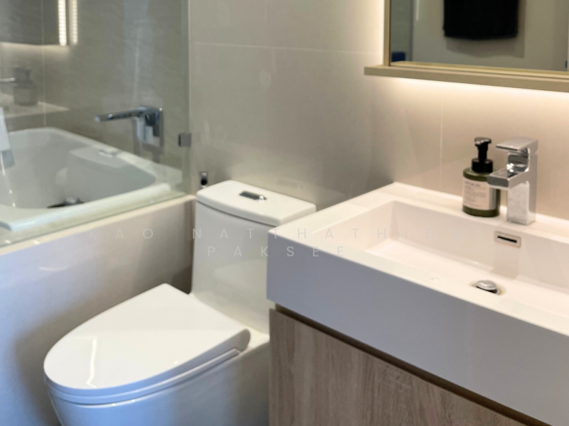 Maru Ekkamai 2, Bangkok, 70-5 Sukhumvit 63 Road, Phra Kanong Nua, Watthana, Bangkok, 2 Bedrooms, 60 sqm, Condo For Sale, by Kao Natthathida Paksee, 500200800 - DDproperty.com