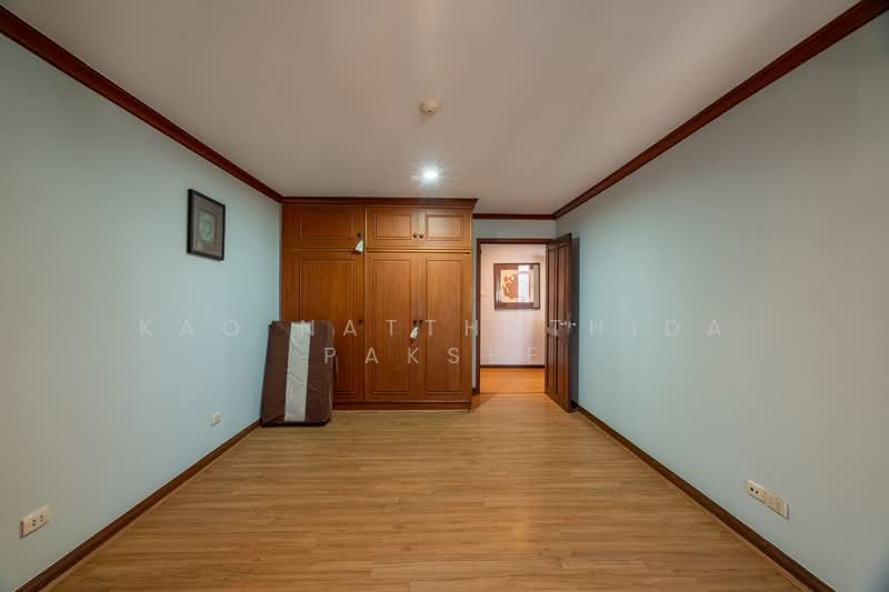 The Waterford Park, Bangkok, Soi Sukhumvit 53, Khlong Tan Nua, Watthana, Bangkok, 3 Bedrooms, 204 sqm, Condo For Sale, by Kao Natthathida Paksee, 500200815 - DDproperty.com