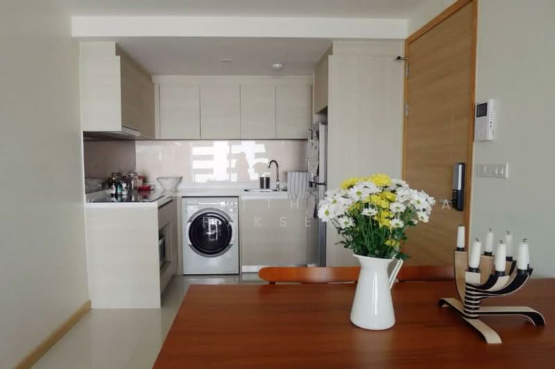 Socio Reference 61, Bangkok, Sukhumvit 61, Khlongtoei Nua, Watthana, Bangkok, 2 Bedrooms, 68 sqm, Condo For Sale, by Kao Natthathida Paksee, 500200824 - DDproperty.com