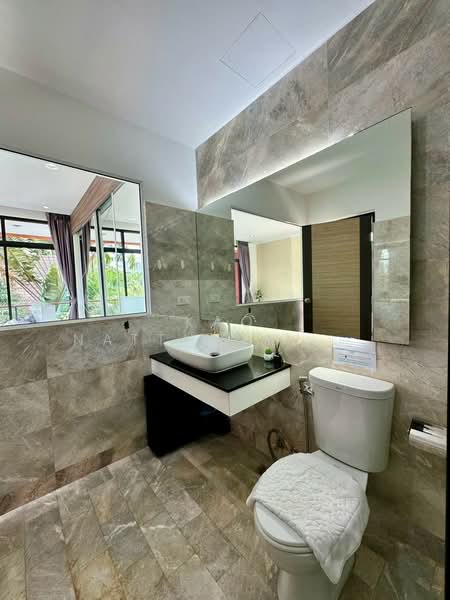 Nai Harn Beach Condominium, Phuket, Soi Suan Wat, Rawai, Muang Phuket, Phuket, 2 Bedrooms, 113 sqm, Condo For Sale, by Kao Natthathida Paksee, 500200831 - DDproperty.com