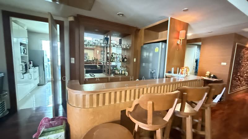 Supreme Elegance, Bangkok, Chan, Thung Maha Mek, Sathon, Bangkok, 2 Bedrooms, 196 sqm, Condo For Sale, by Kao Natthathida Paksee, 500200834 - DDproperty.com