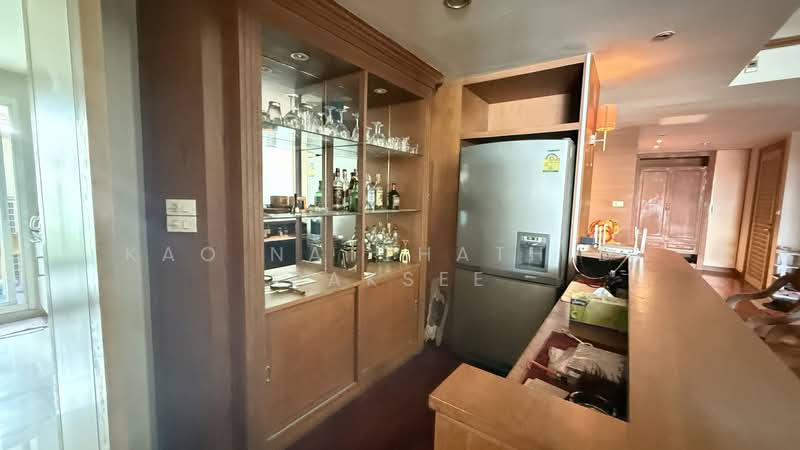 Supreme Elegance, Bangkok, Chan, Thung Maha Mek, Sathon, Bangkok, 2 Bedrooms, 196 sqm, Condo For Sale, by Kao Natthathida Paksee, 500200834 - DDproperty.com