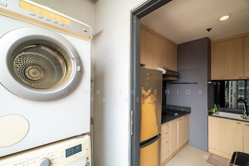 Icon III, Bangkok, 858 Sukhumvit Road, Khlong Tan Nua, Watthana, Bangkok, 1 Bedroom, 89 sqm, Condo For Sale, by Kao Natthathida Paksee, 500200847 - DDproperty.com