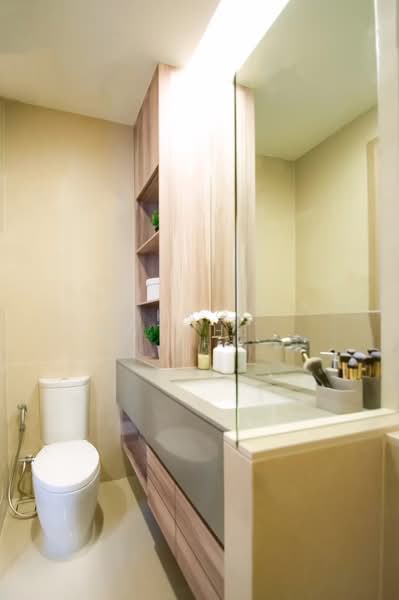 The Esse Asoke, Bangkok, 333 Soi Sukhumvit 21, Sukhumvit Road, Khlongtoei Nua, Watthana, Bangkok, 1 Bedroom, 36 sqm, Condo For Sale, by Kao Natthathida Paksee, 500200857 - DDproperty.com